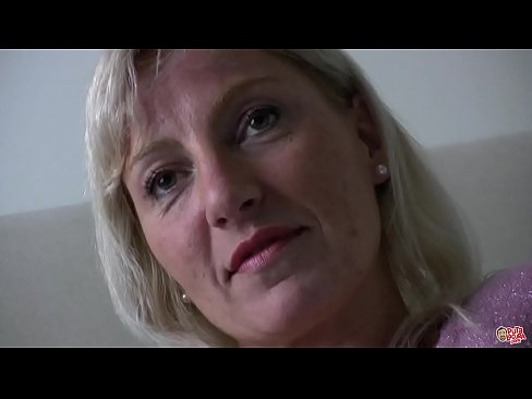 ❤️ A 'mhàthair a tha sinn uile fucked ... Lady, giùlan fhèin! Bhidio gnè  aig gd.eviewporn.ru ﹏